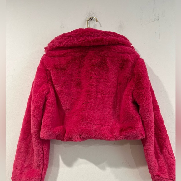 Forever 21 PINK Faux Fur Cozy Jacket
Brand New Womans Size M - Picture 2 of 9